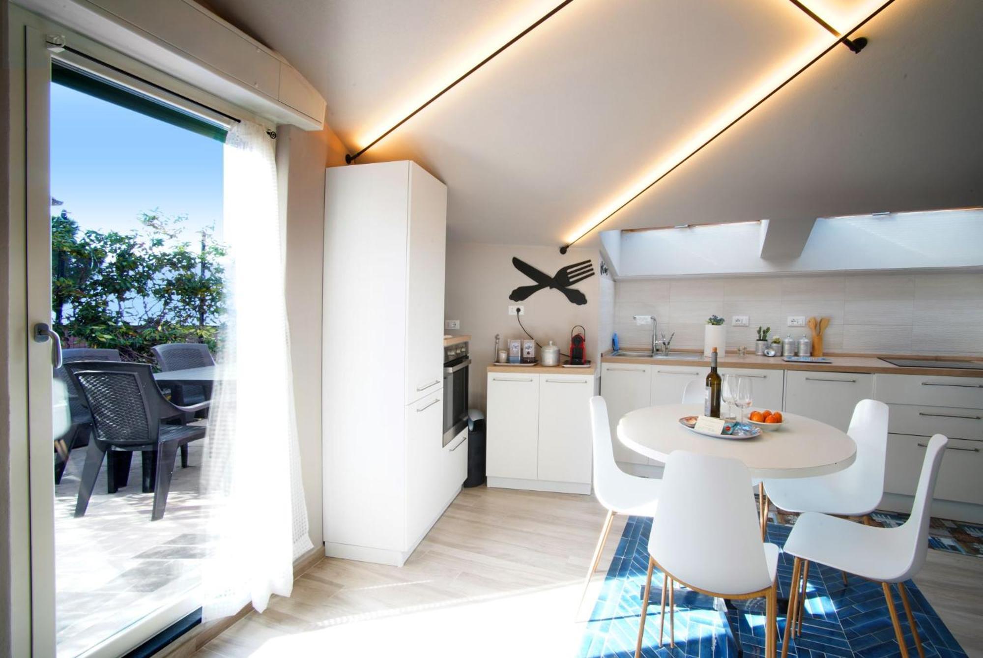 Monterosso Garden House Plus Монтеросо ал Маре Стая снимка